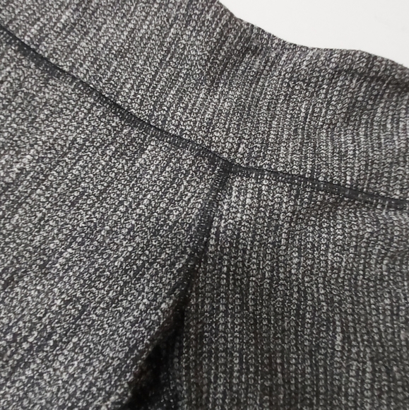 Lulu lemon tights size 00 - Picture 4 of 4